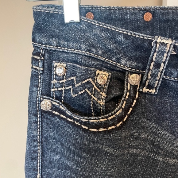 Miss Me 28 Bootcut Embellished Bling Denim Jeans dark wash white stitching - Picture 2 of 6